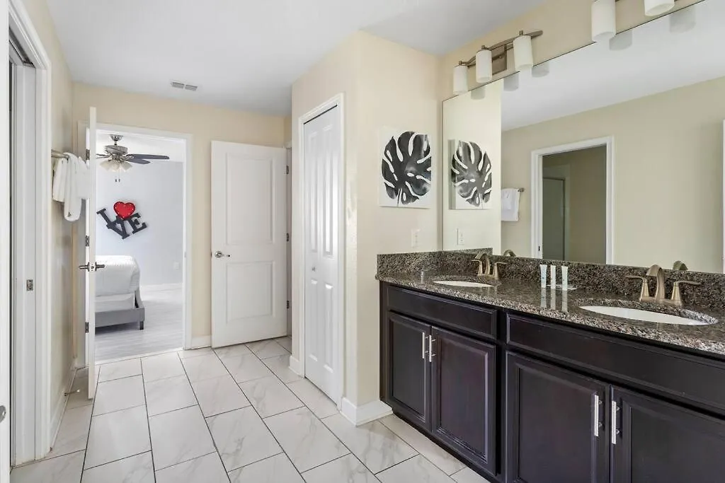 The Magic Kingdom 9Br Resort Pool Home Near Disney Davenport Holiday home